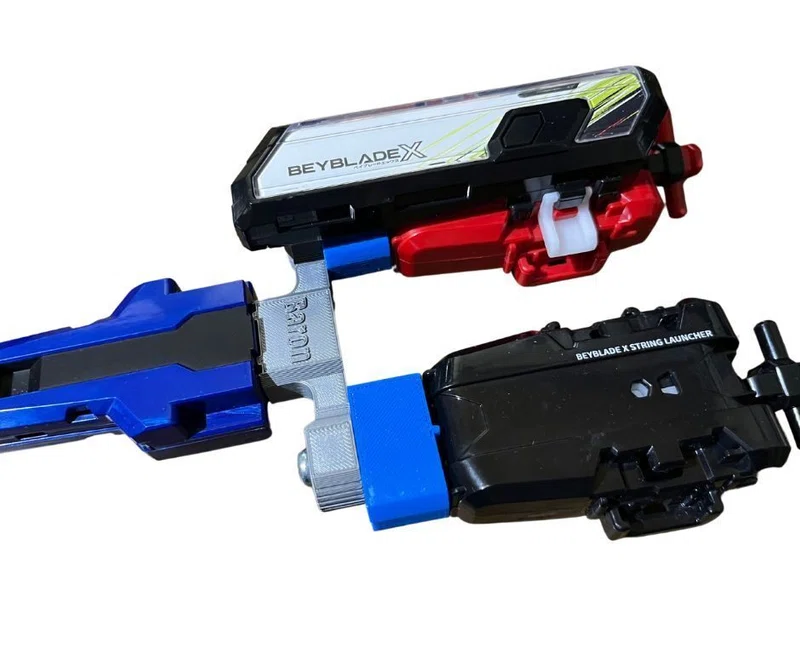 中央がツインランチャーアダプター 中央がツインランチャーアダプター